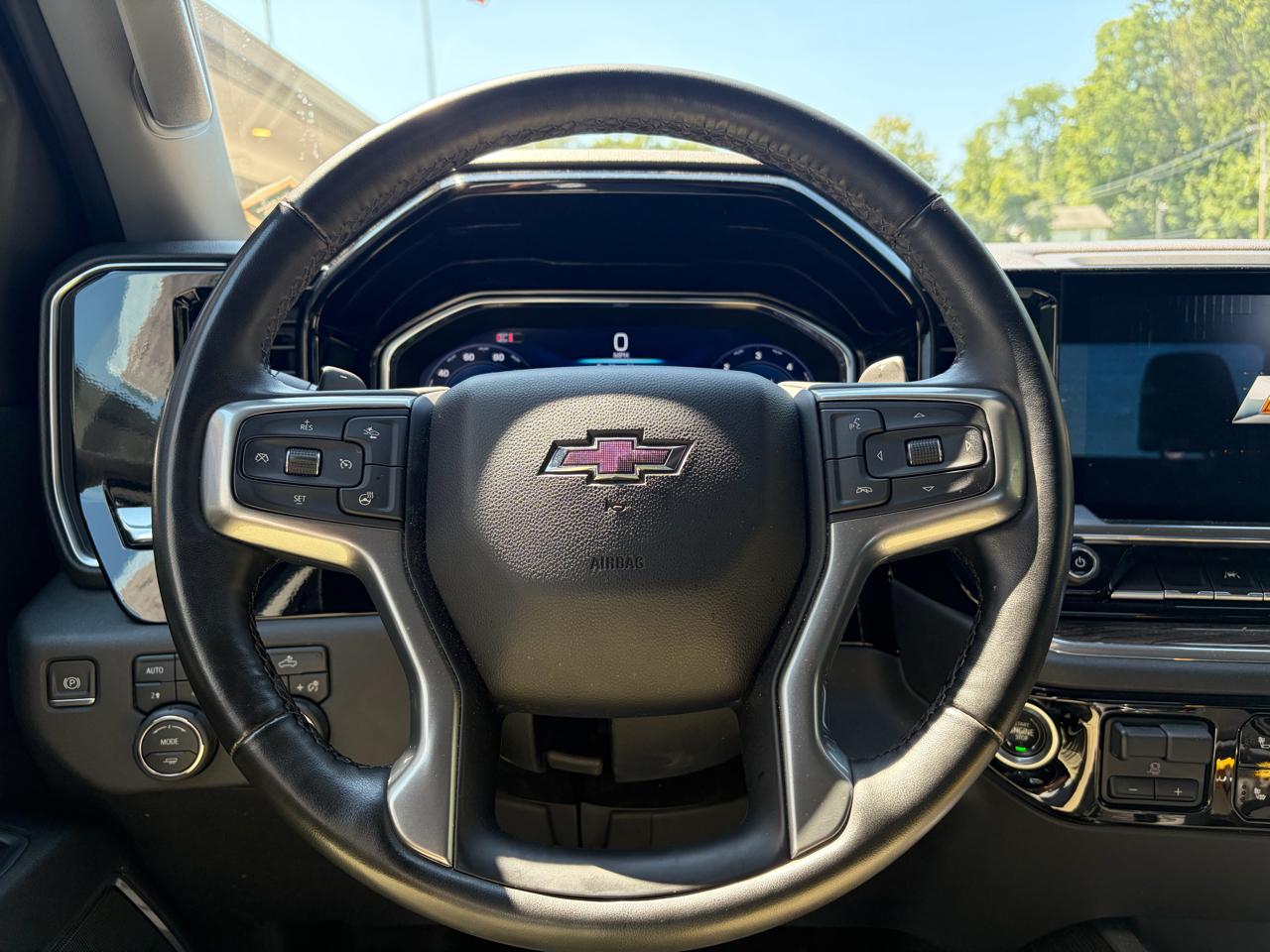 Chevrolet Silverado 1500 RST Crew Cab 4WD 2024