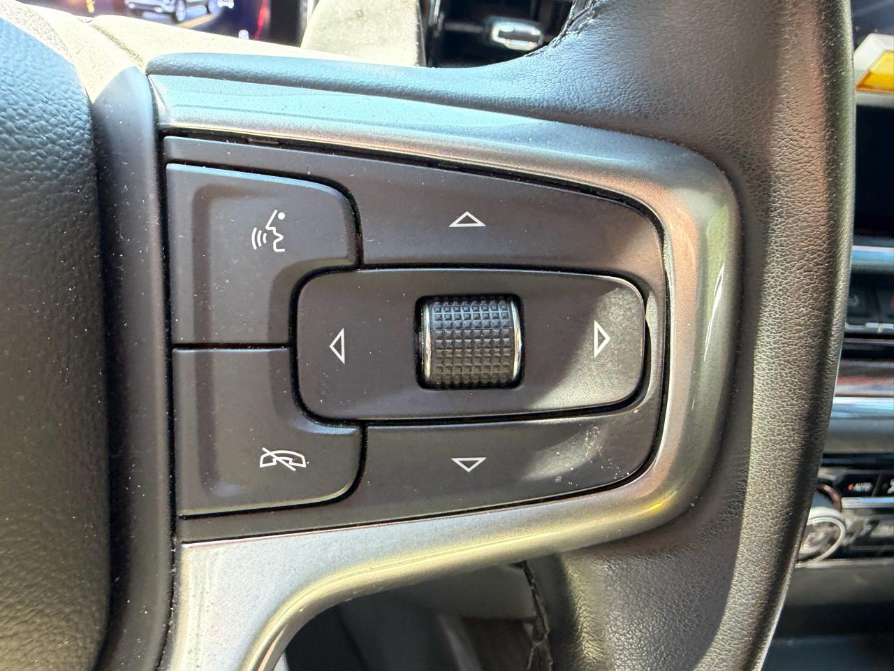 Chevrolet Silverado 1500 RST Crew Cab 4WD 2024