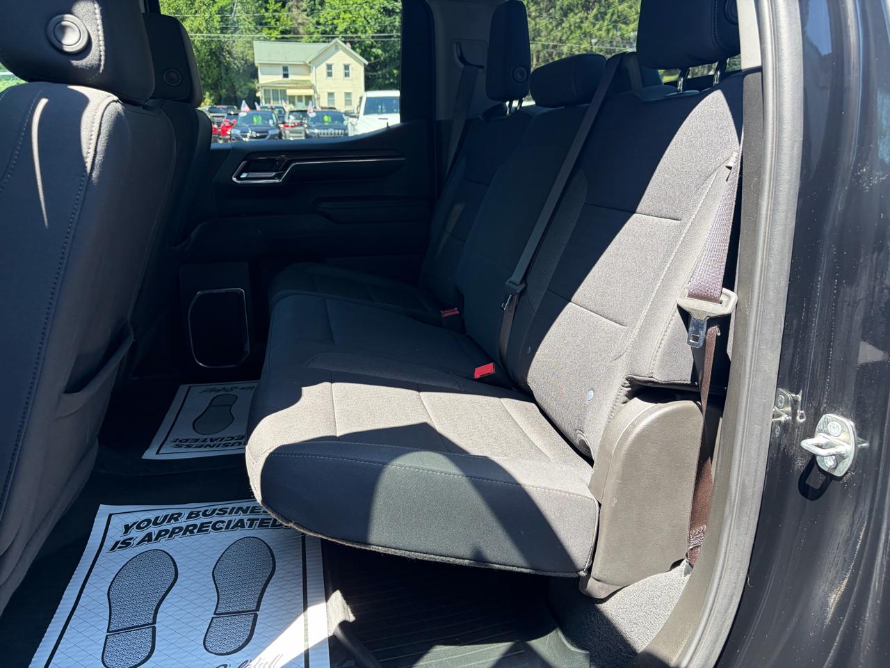 Chevrolet Silverado 1500 RST Crew Cab 4WD 2024