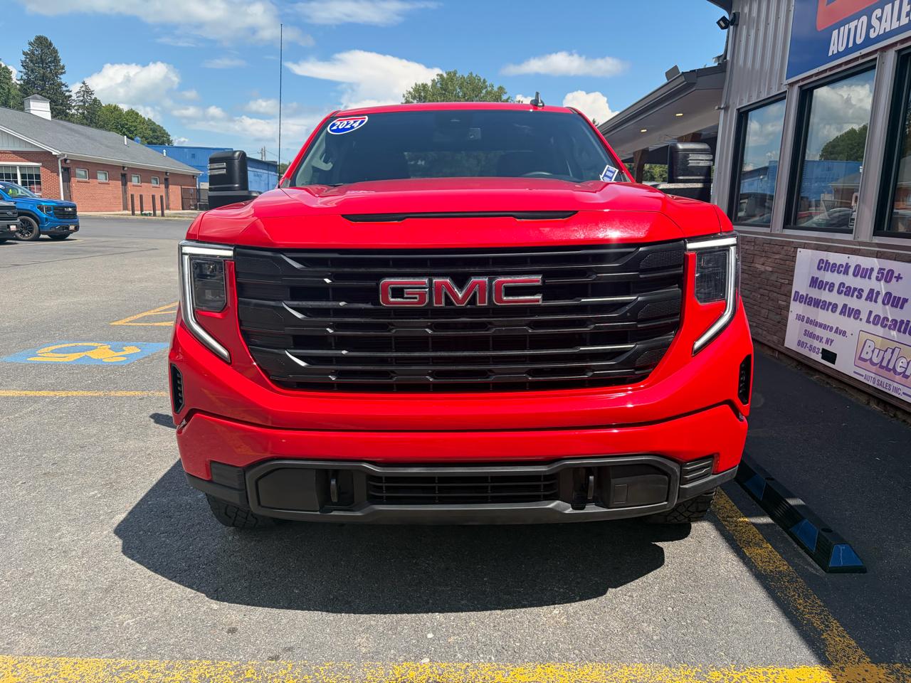 GMC Sierra 1500 Pro Crew Cab Short Box 4WD 2024