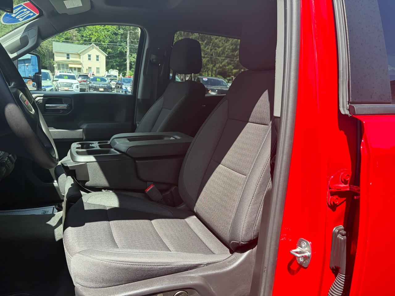 GMC Sierra 1500 Pro Crew Cab Short Box 4WD 2024