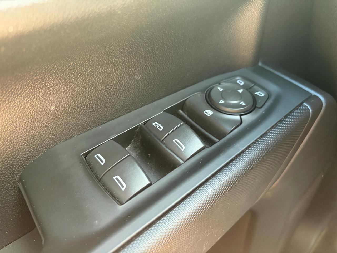 GMC Sierra 1500 Pro Crew Cab Short Box 4WD 2024