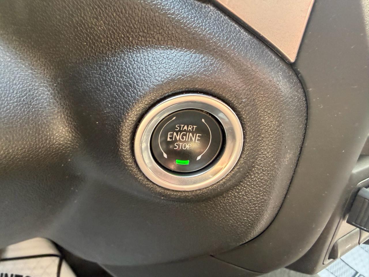GMC Sierra 1500 Pro Crew Cab Short Box 4WD 2024