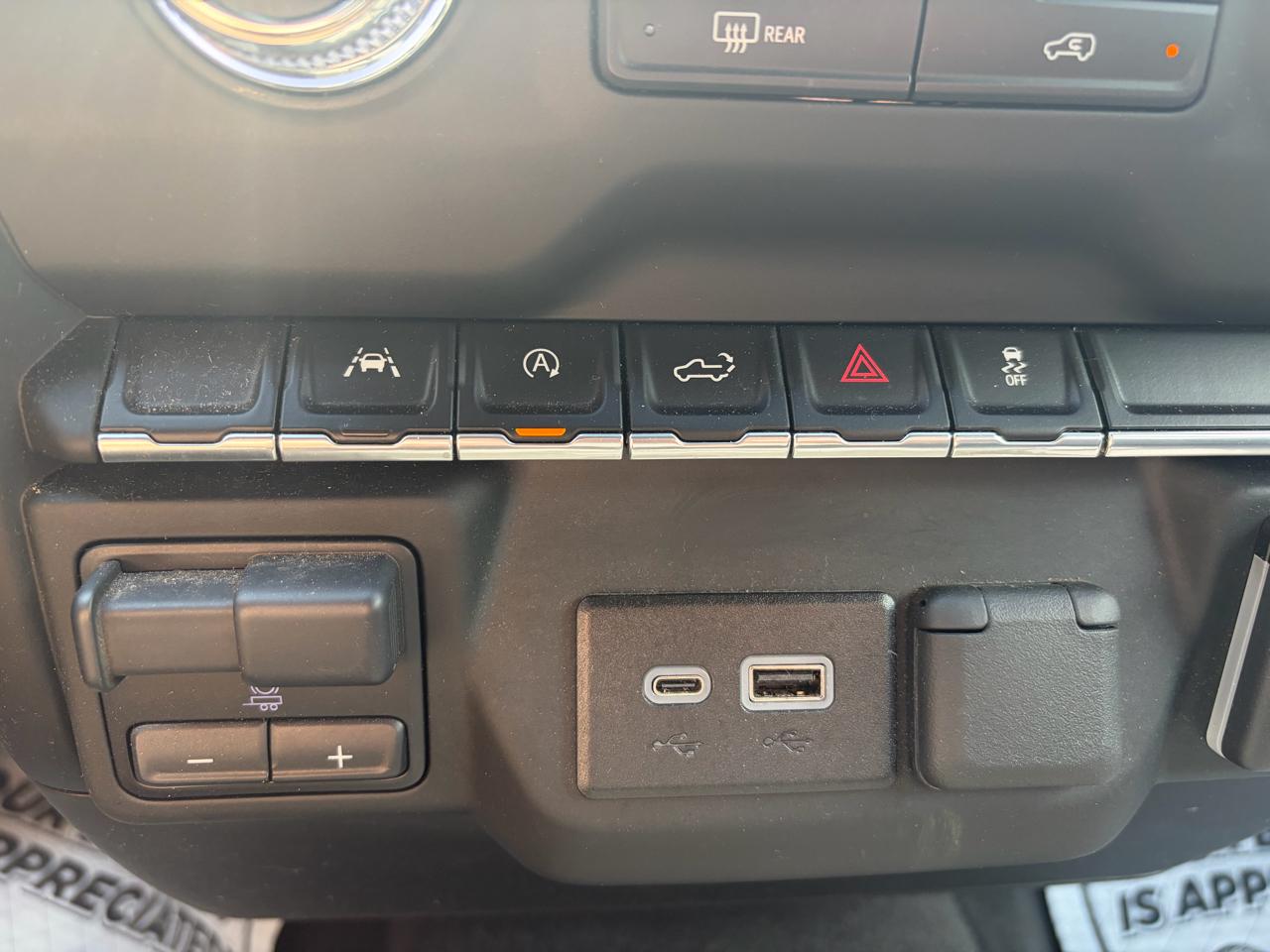GMC Sierra 1500 Pro Crew Cab Short Box 4WD 2024