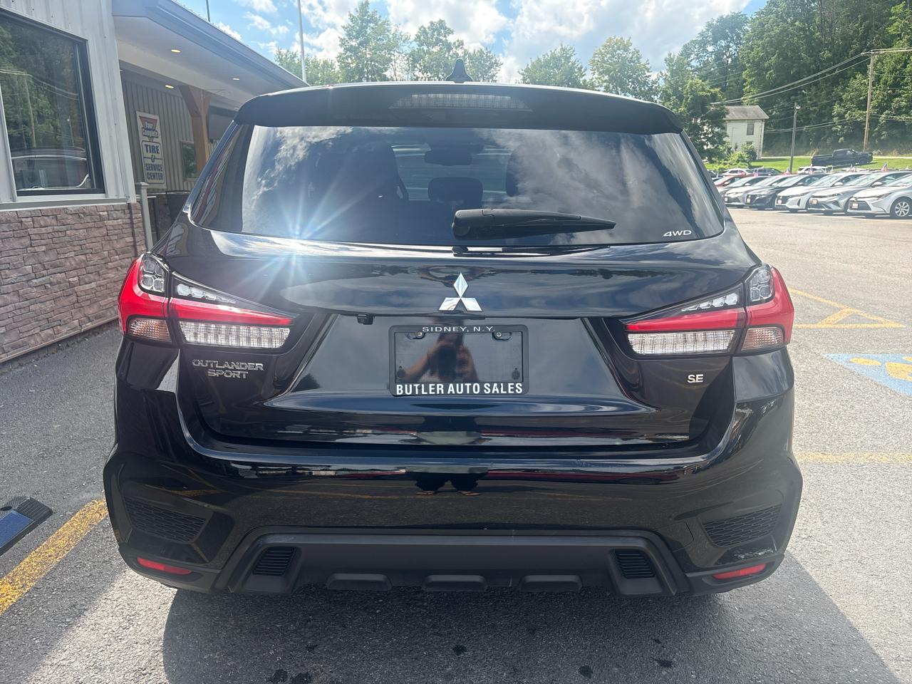 Mitsubishi Outlander Sport 2.0 ES 4WD 2024