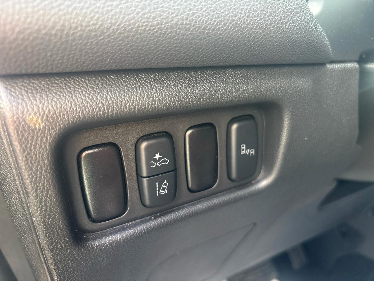 Mitsubishi Outlander Sport 2.0 ES 4WD 2024
