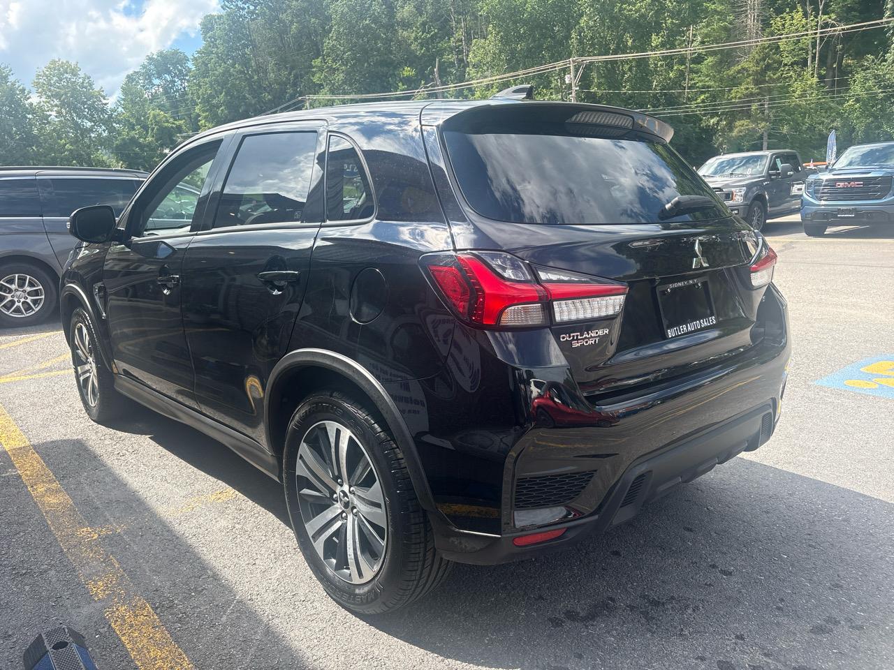 Mitsubishi Outlander Sport 2.0 ES 4WD 2024