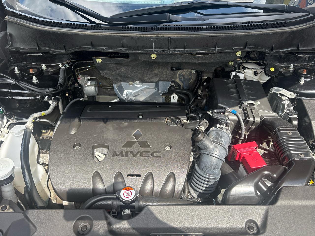Mitsubishi Outlander Sport 2.0 ES 4WD 2024