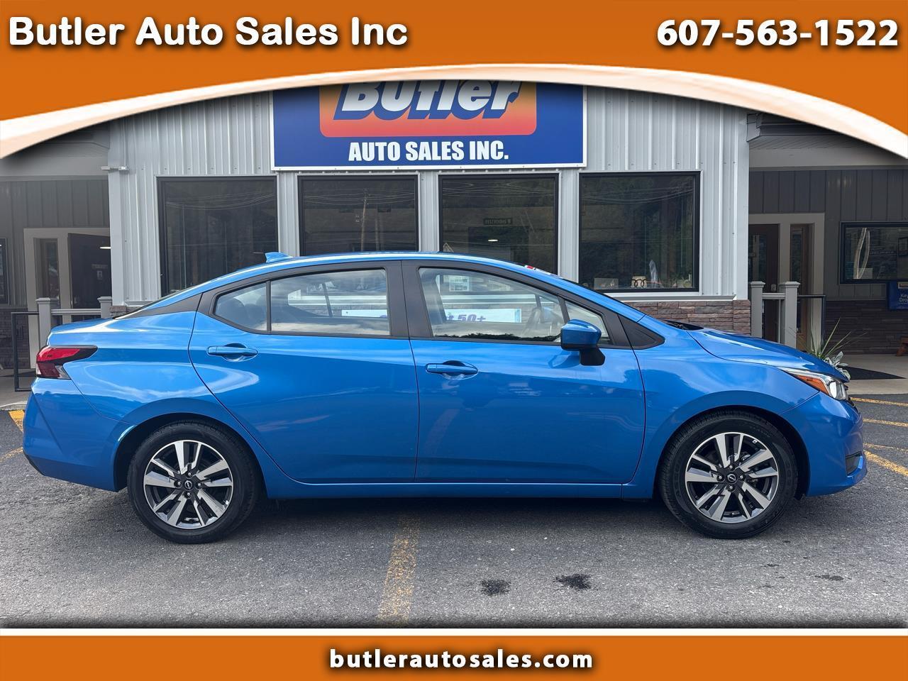 2023 Nissan Versa SV
