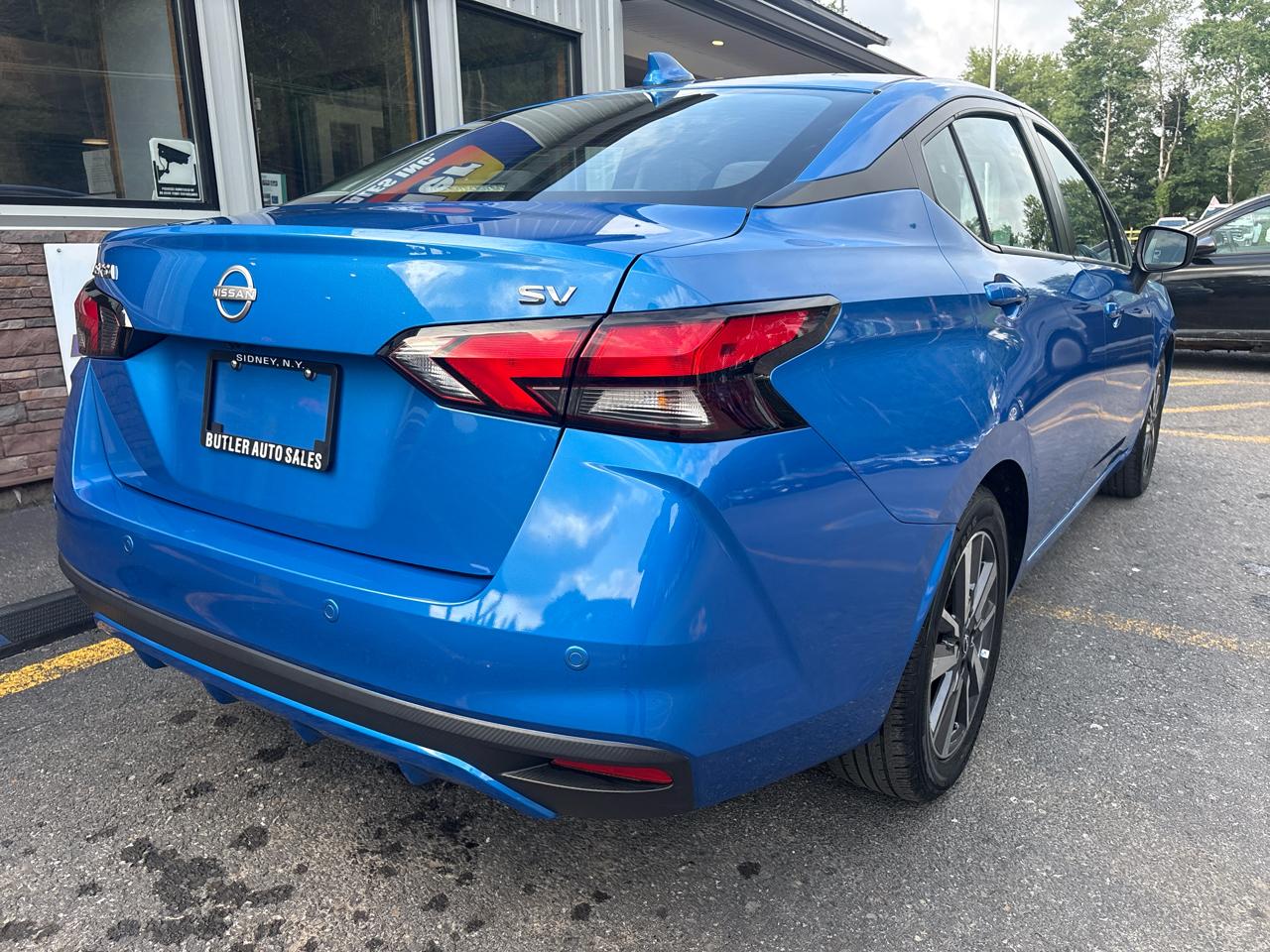Nissan Versa SV 2023