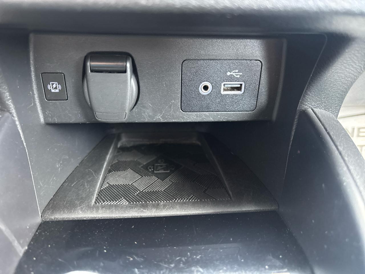 Nissan Versa SV 2023