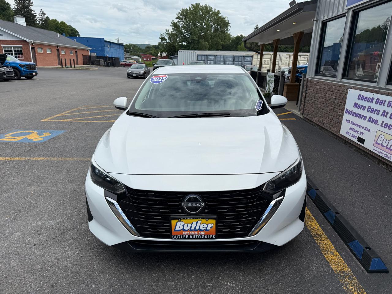 Nissan Sentra SV 2025