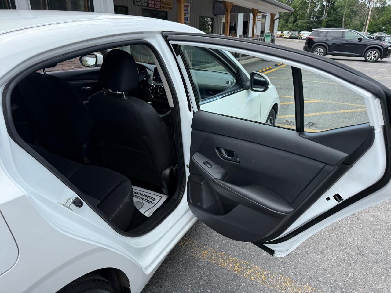 Nissan Sentra SV 2025