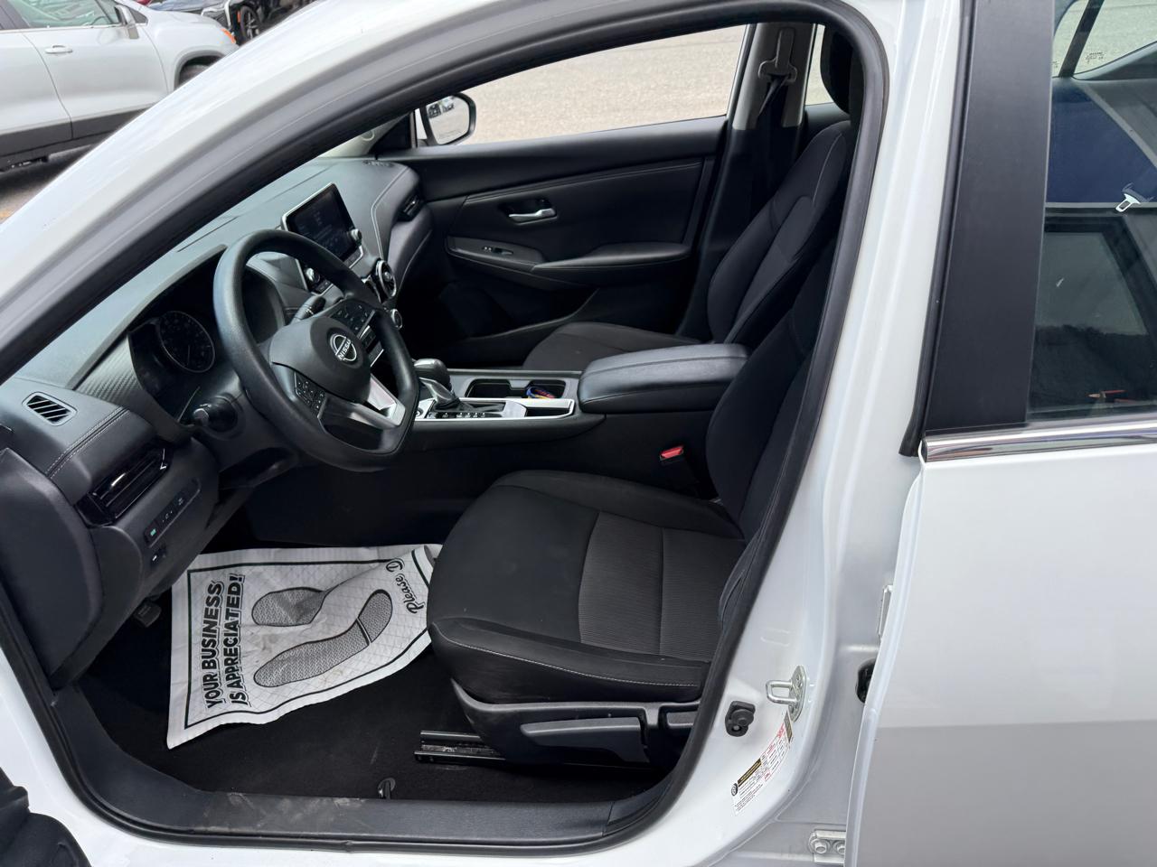 Nissan Sentra SV 2025