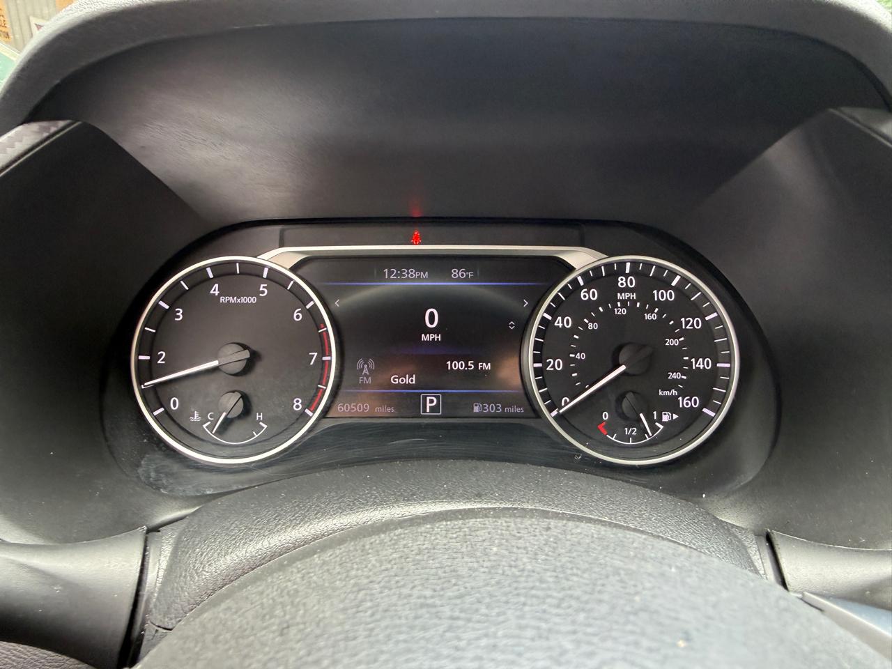 Nissan Sentra SV 2025