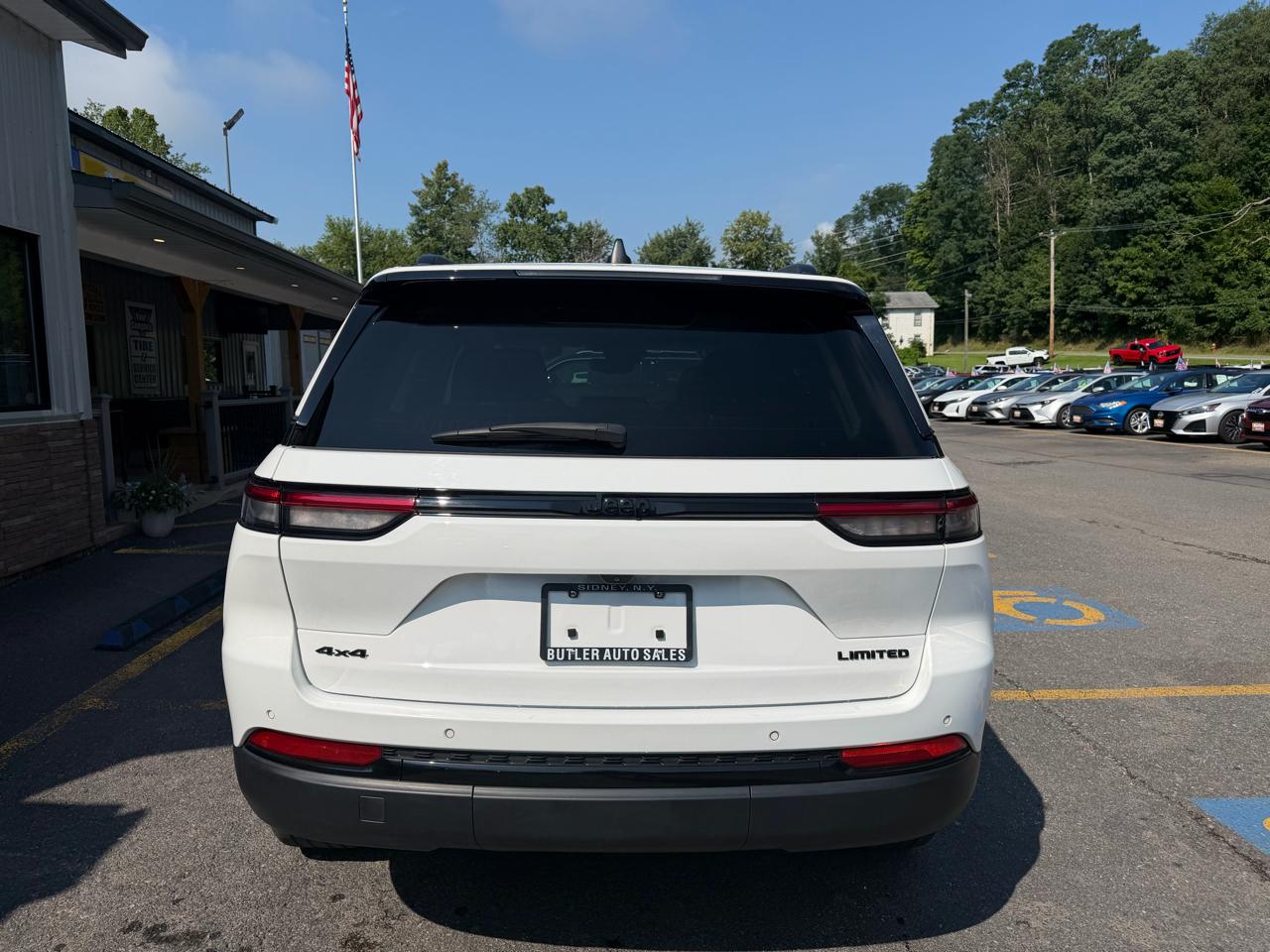 Jeep Grand Cherokee Limited 4WD 2023