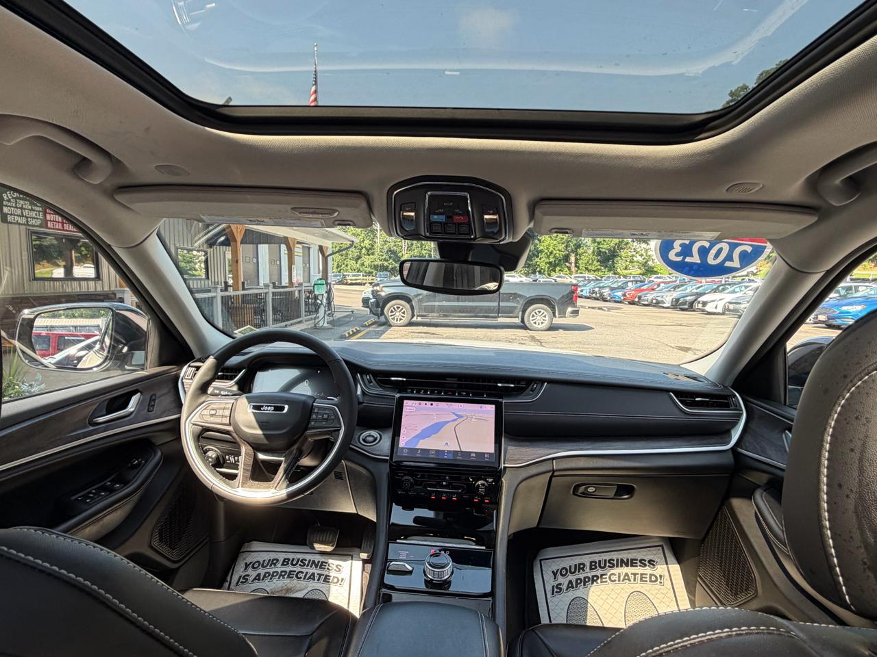 Jeep Grand Cherokee Limited 4WD 2023