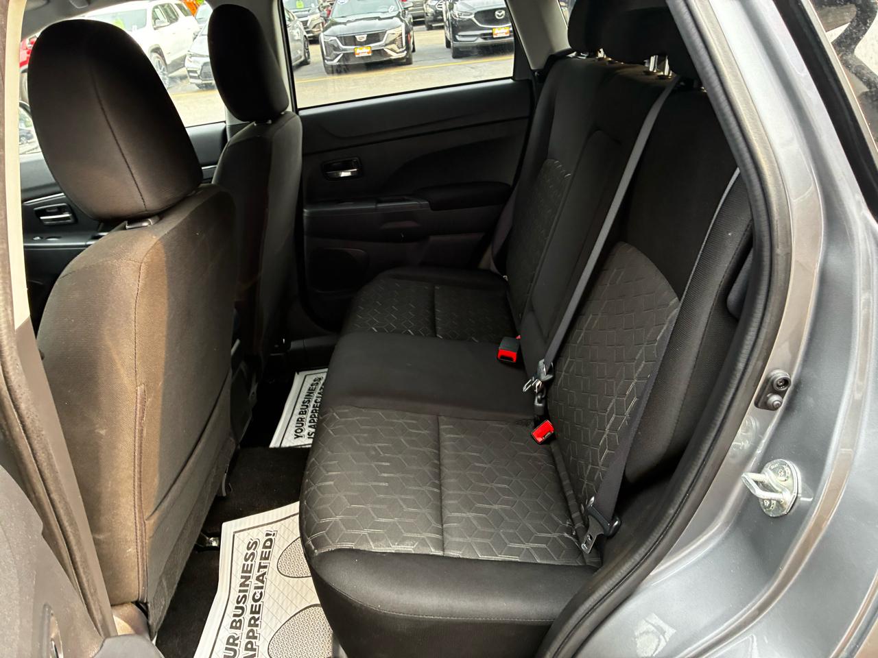 Mitsubishi Outlander Sport 2.0 ES 4WD 2024
