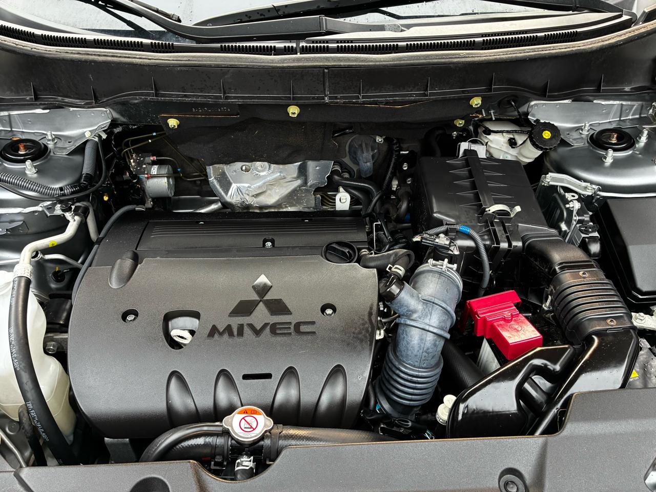Mitsubishi Outlander Sport 2.0 ES 4WD 2024