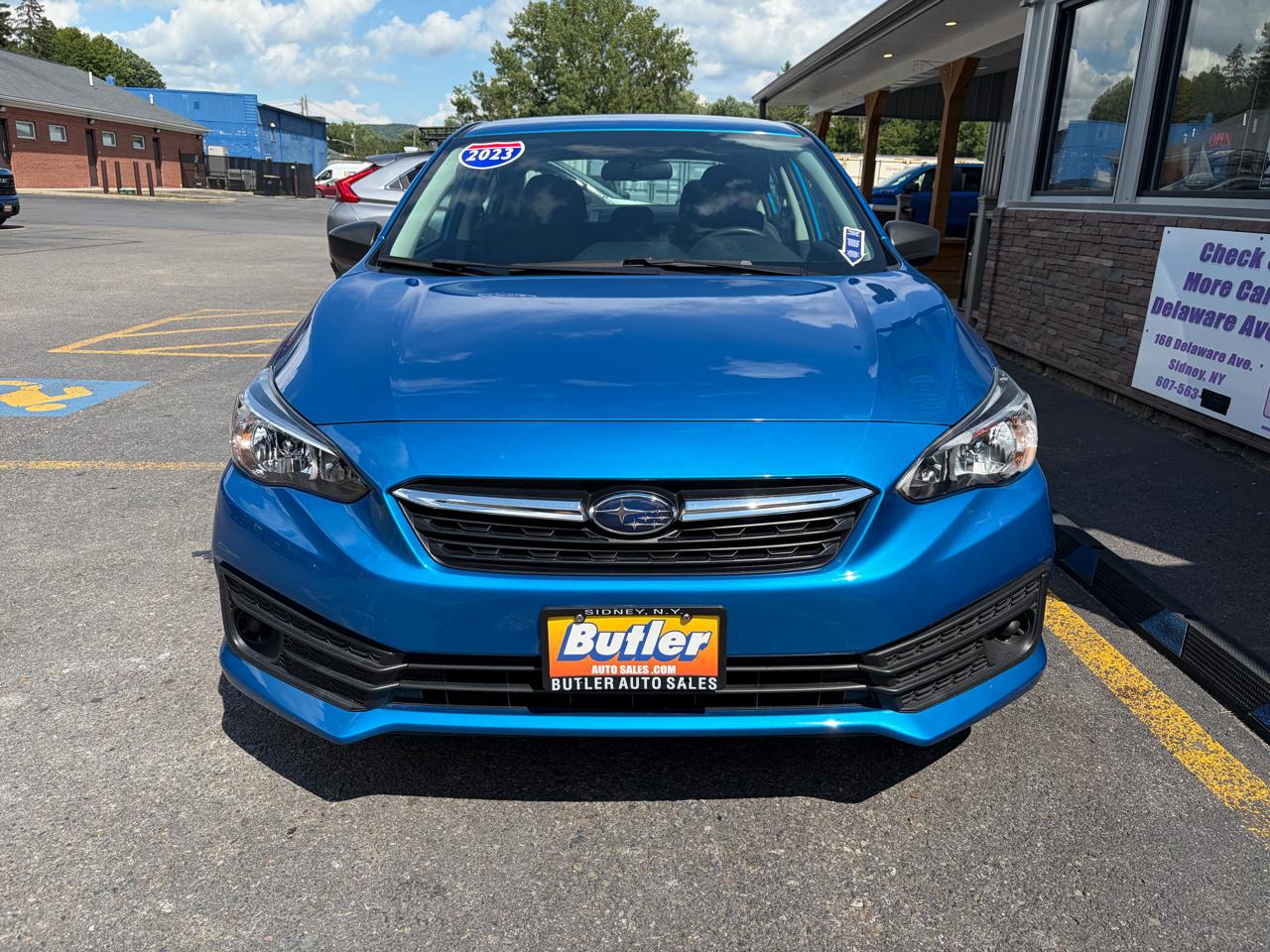 Subaru Impreza 2.0i 5M 4-Door 2023