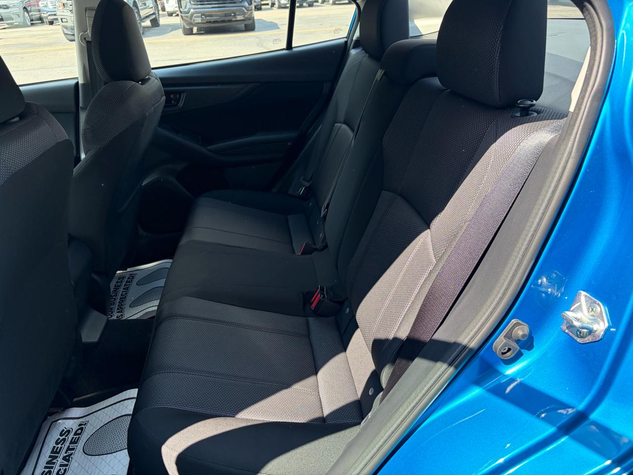 Subaru Impreza 2.0i 5M 4-Door 2023