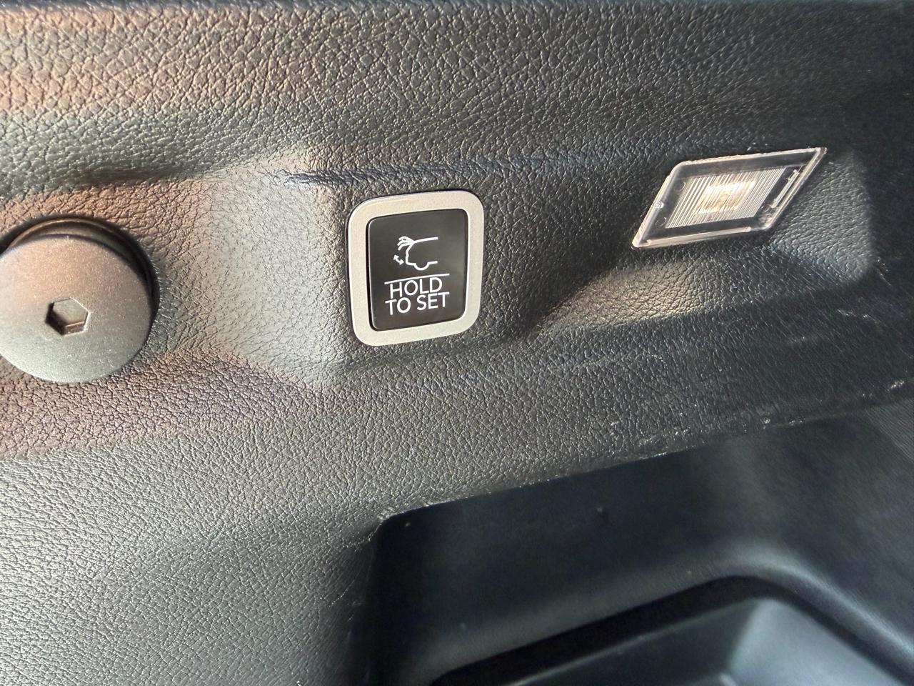 Jeep Grand Cherokee L Limited 4WD 2023
