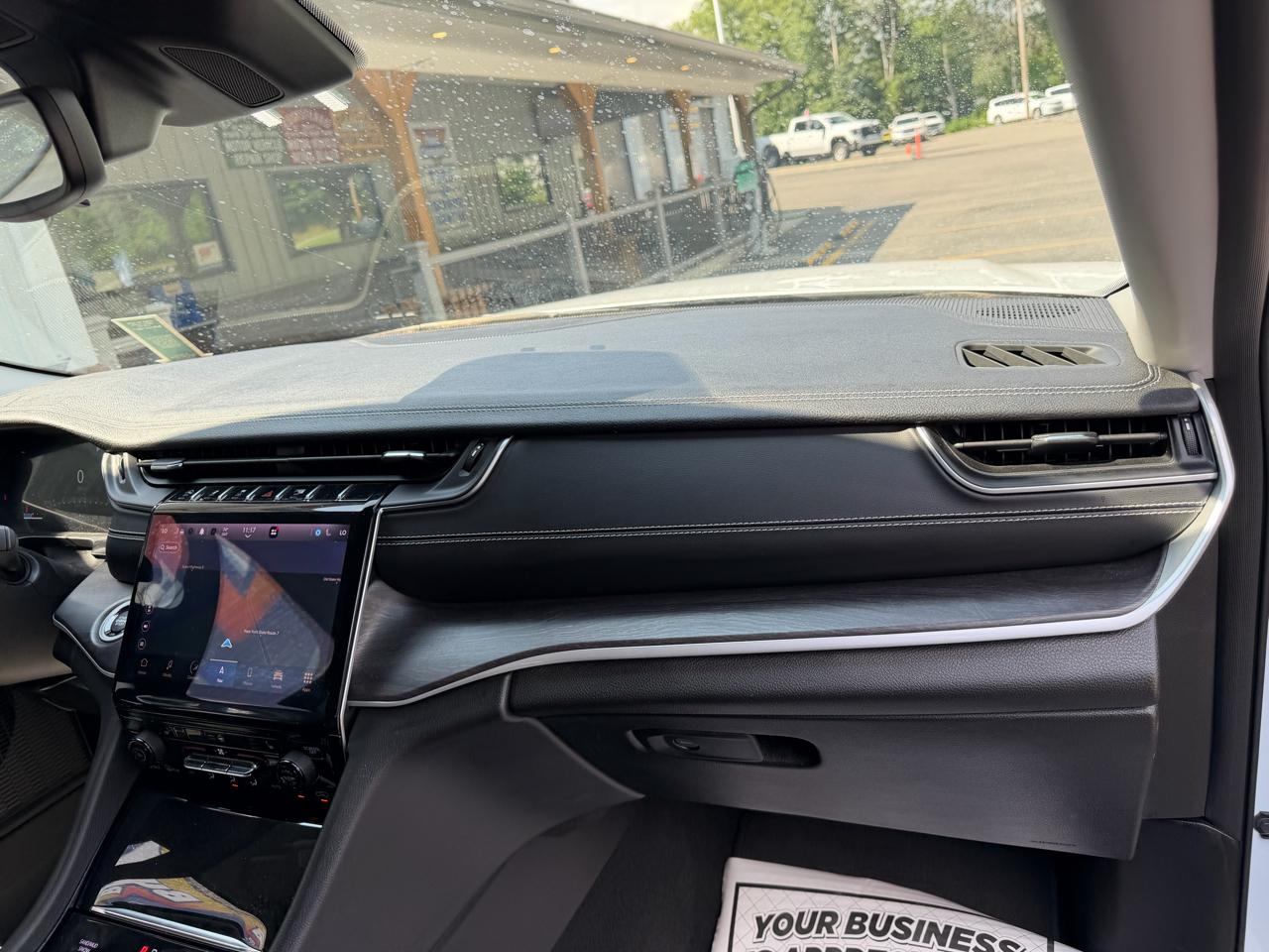Jeep Grand Cherokee L Limited 4WD 2023