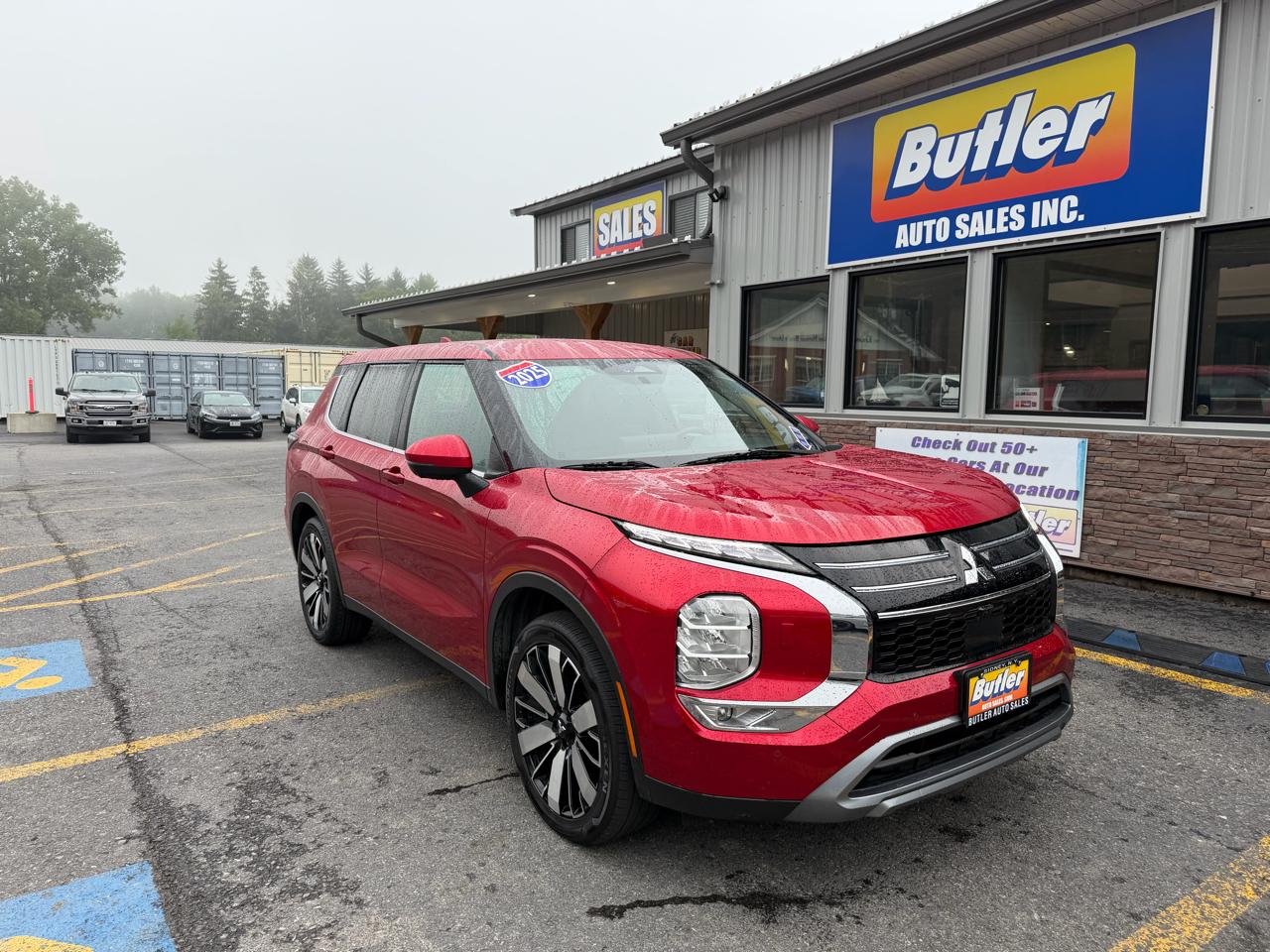 Mitsubishi Outlander SE 4WD 2025
