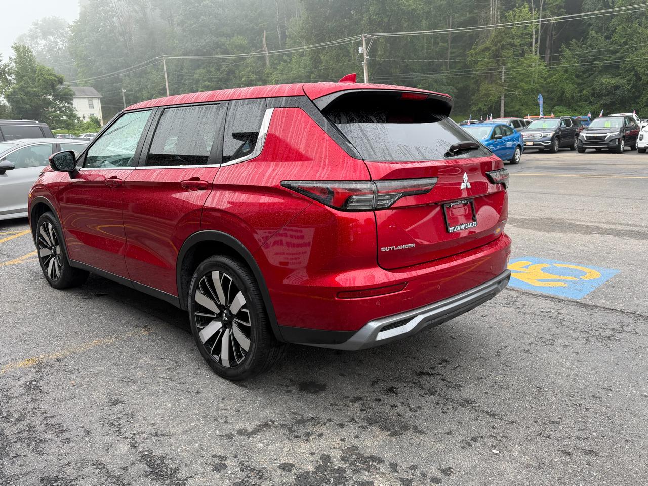 Mitsubishi Outlander SE 4WD 2025