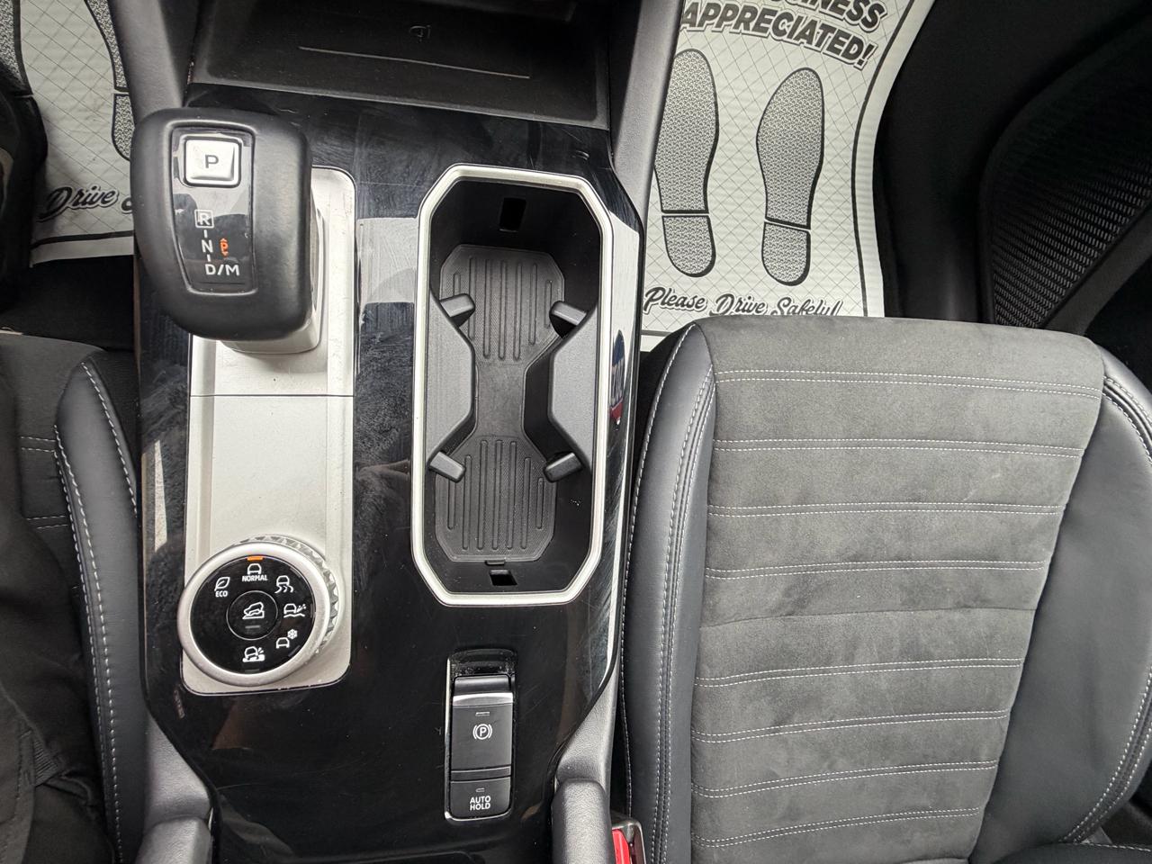 Mitsubishi Outlander SE 4WD 2025