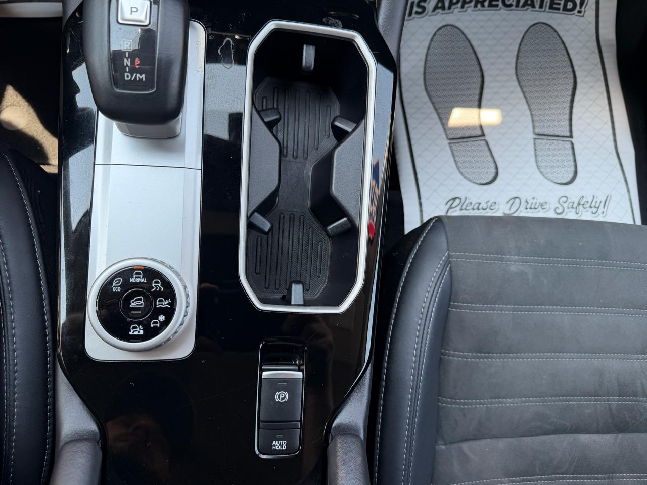 Mitsubishi Outlander SE 4WD 2025