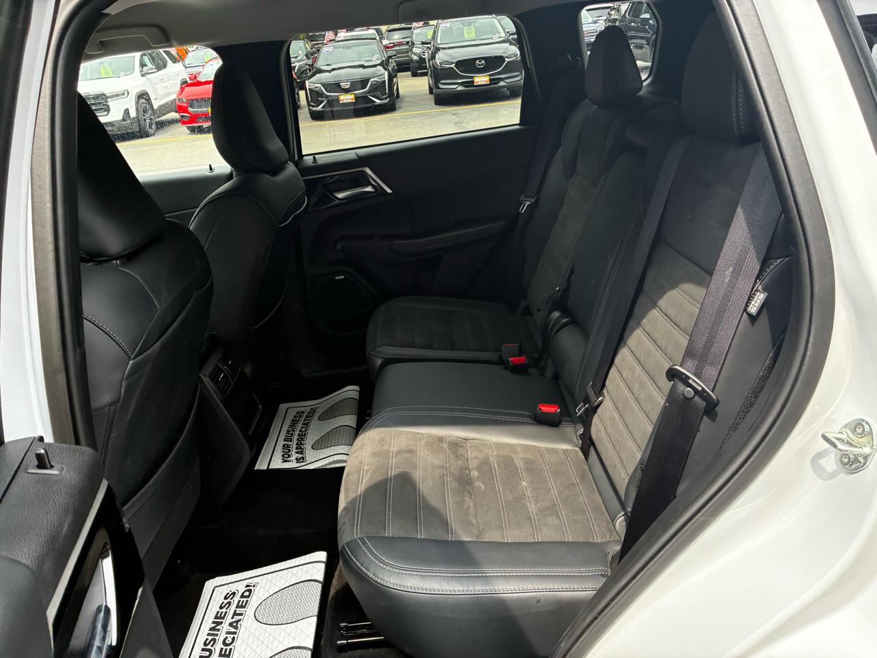 Mitsubishi Outlander SE 4WD 2025