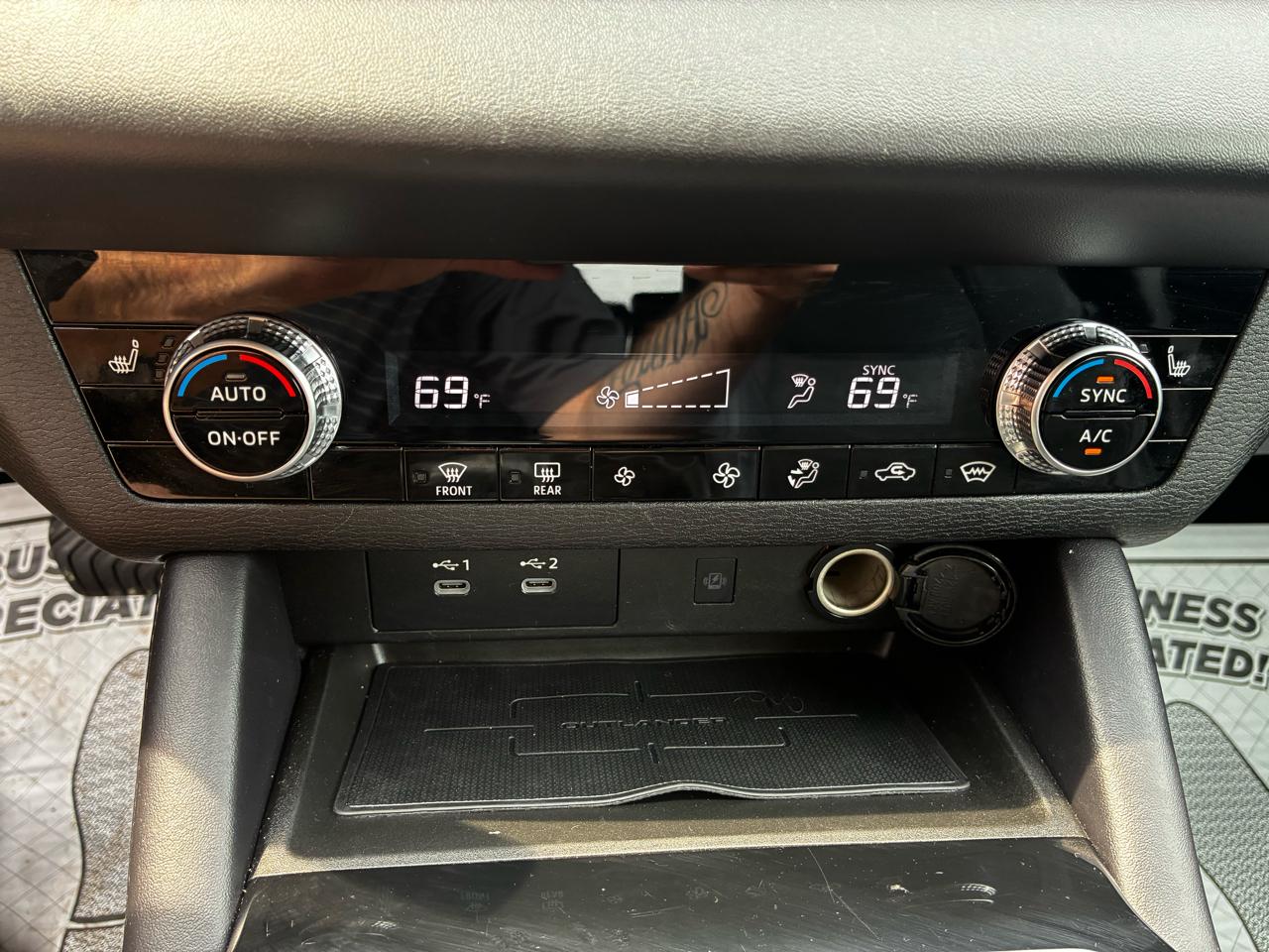 Mitsubishi Outlander SE 4WD 2025