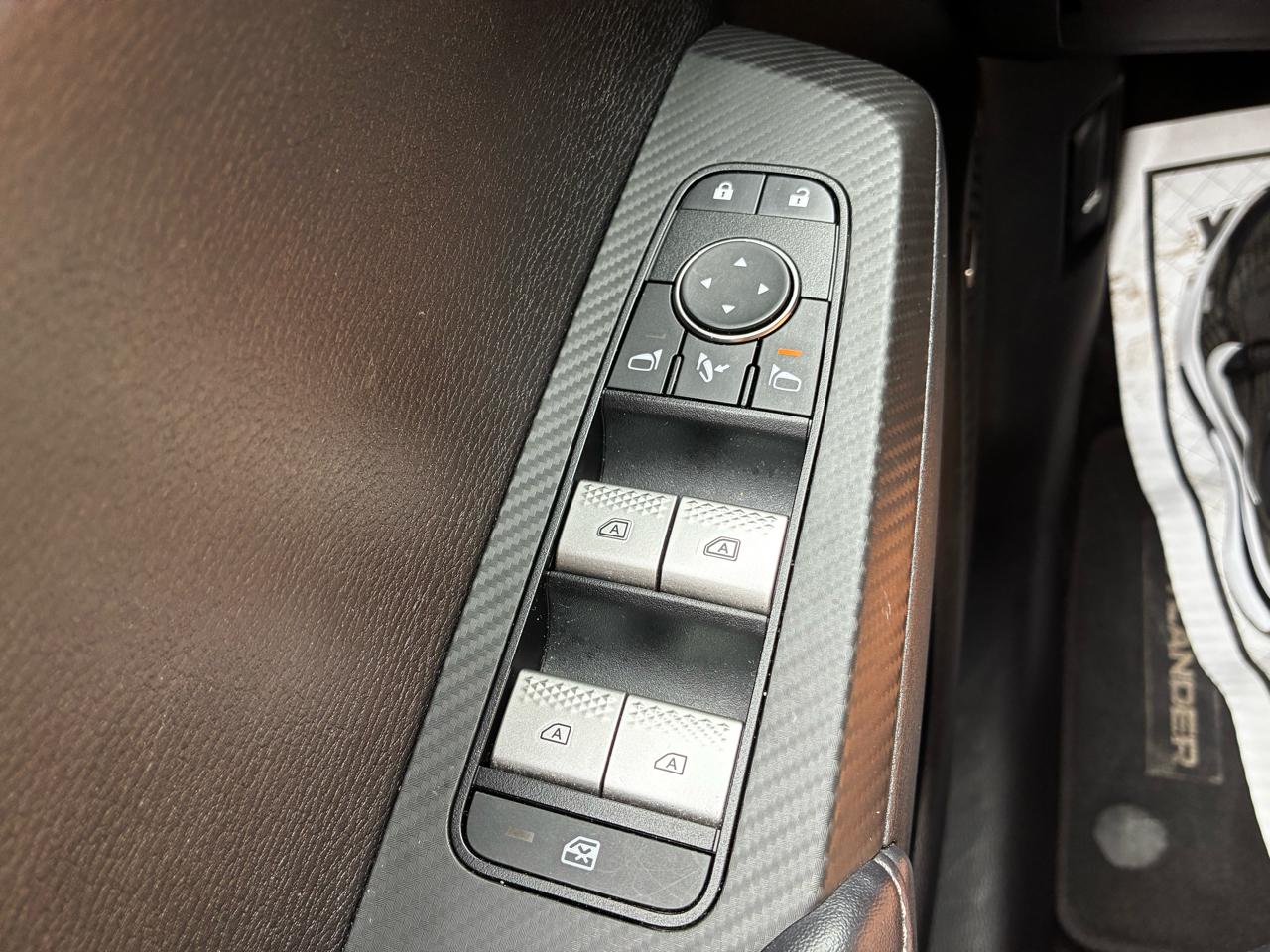 Mitsubishi Outlander SE 4WD 2025