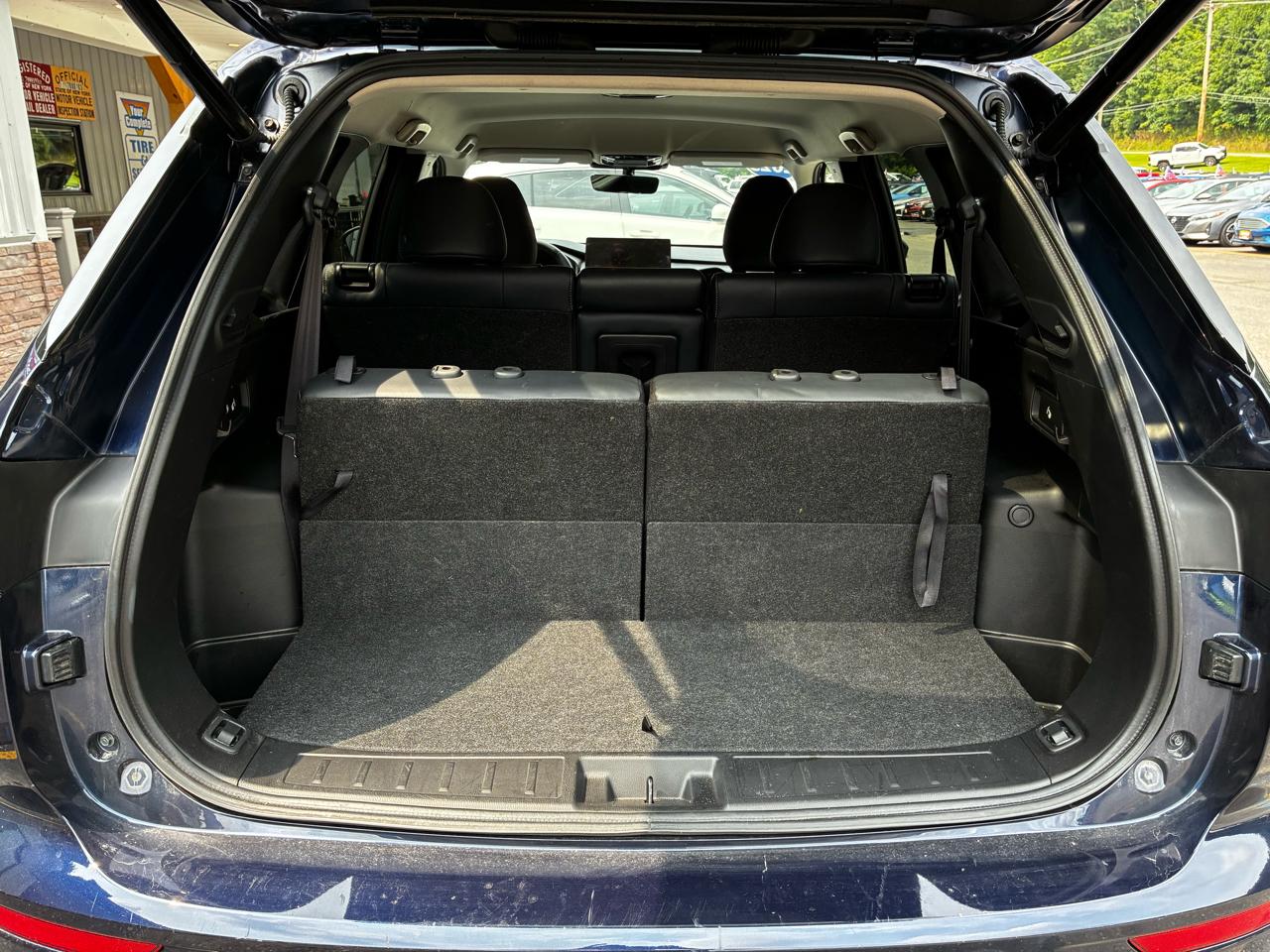 Mitsubishi Outlander SE 4WD 2025