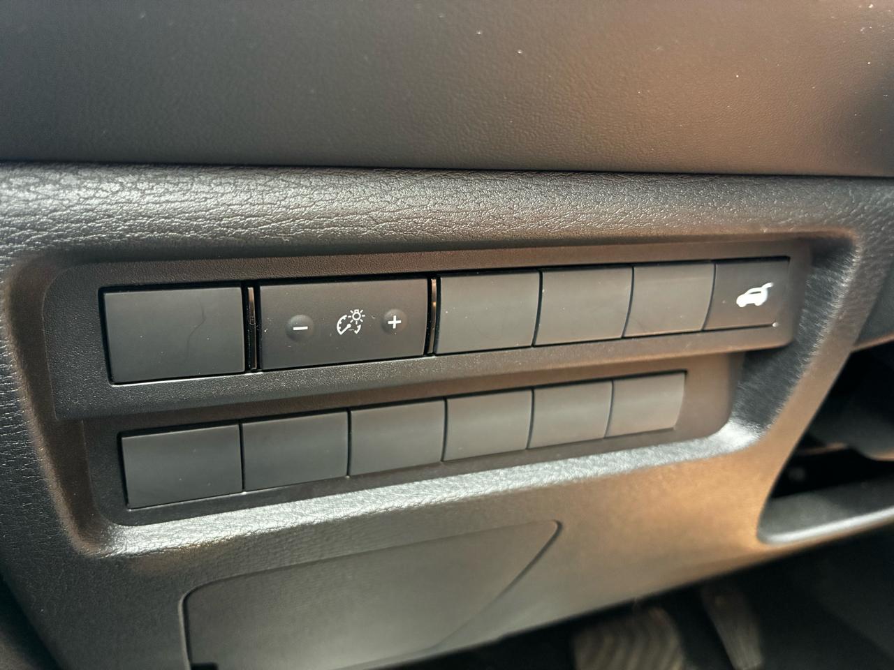 Mitsubishi Outlander SE 4WD 2025