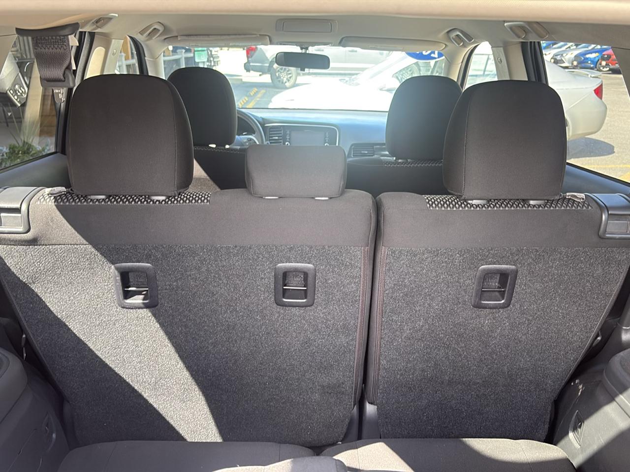 Mitsubishi Outlander SEL AWD 2019