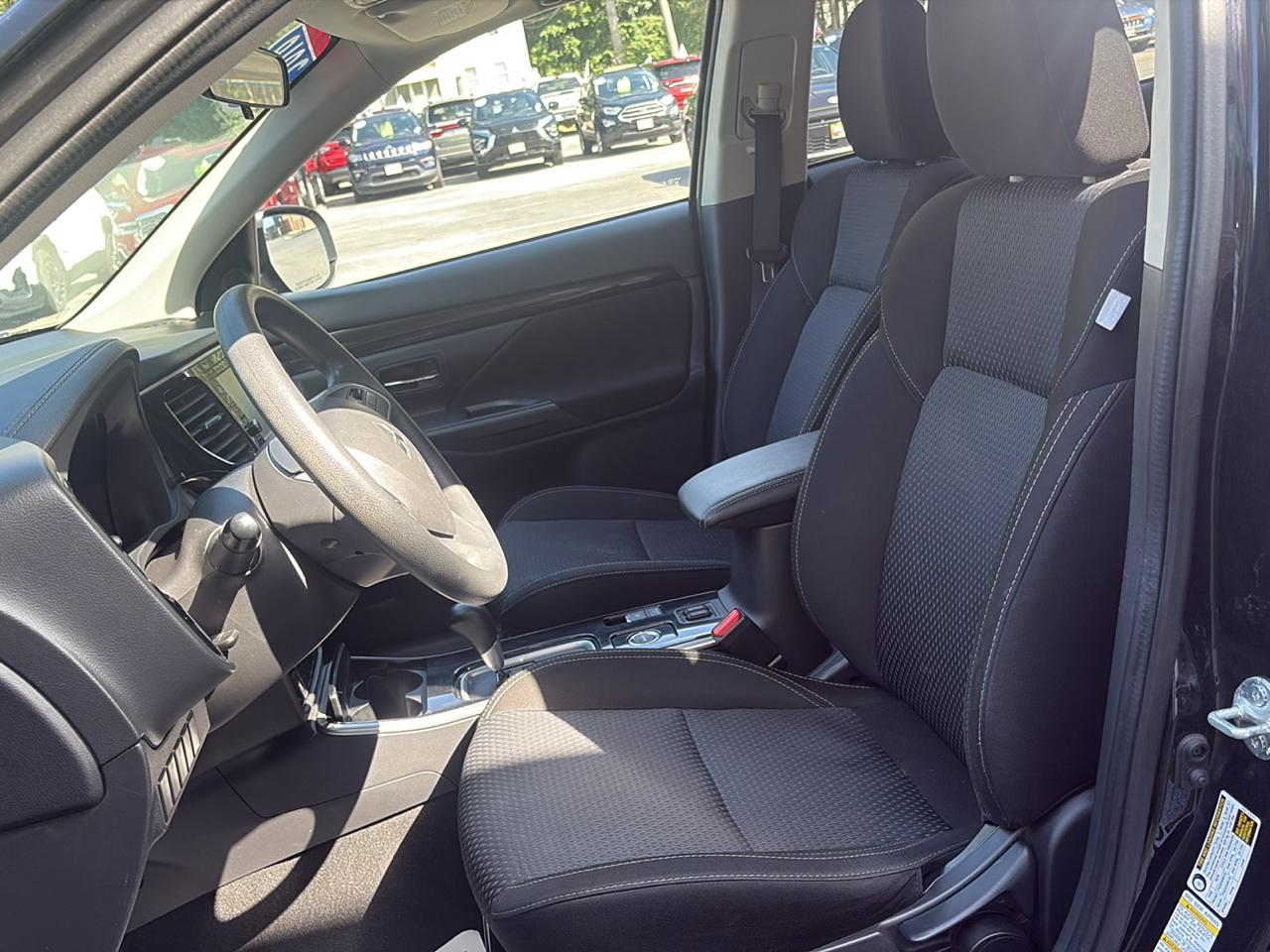 Mitsubishi Outlander SEL AWD 2019