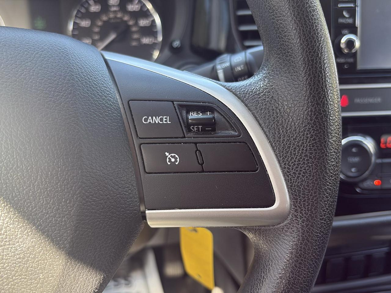 Mitsubishi Outlander SEL AWD 2019