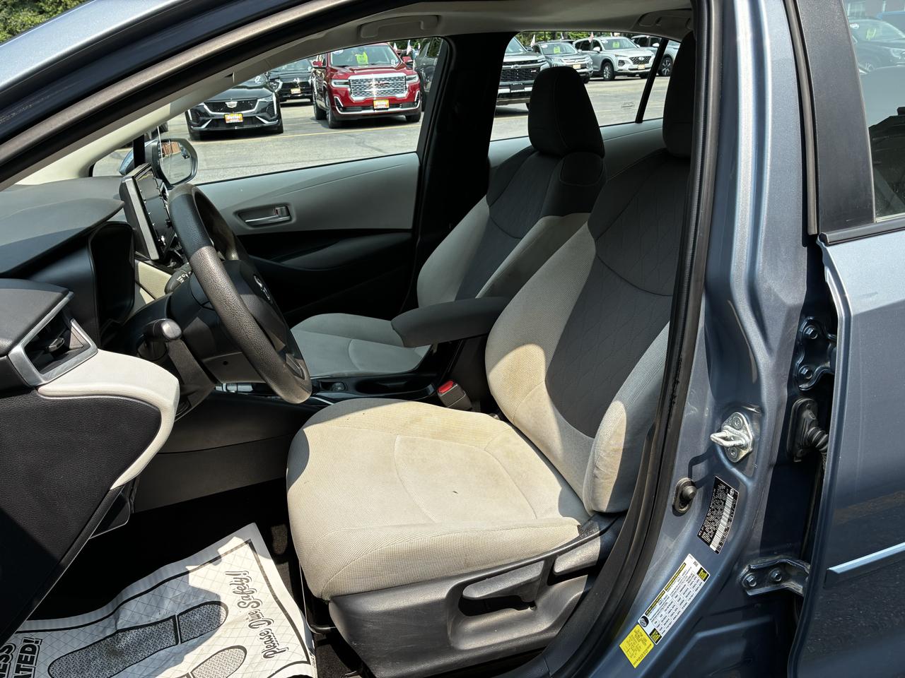 Toyota Corolla LE 2020