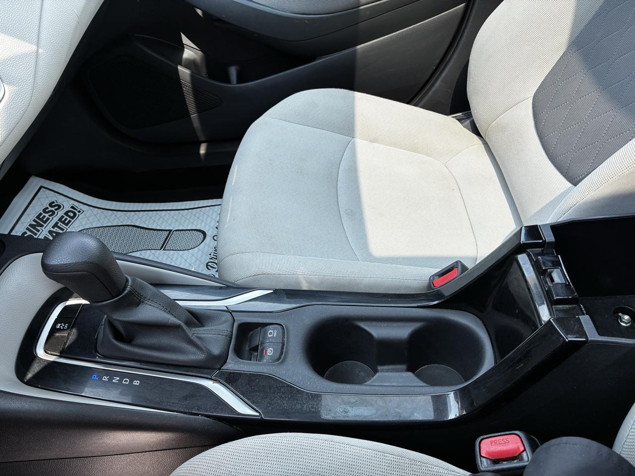Toyota Corolla LE 2020