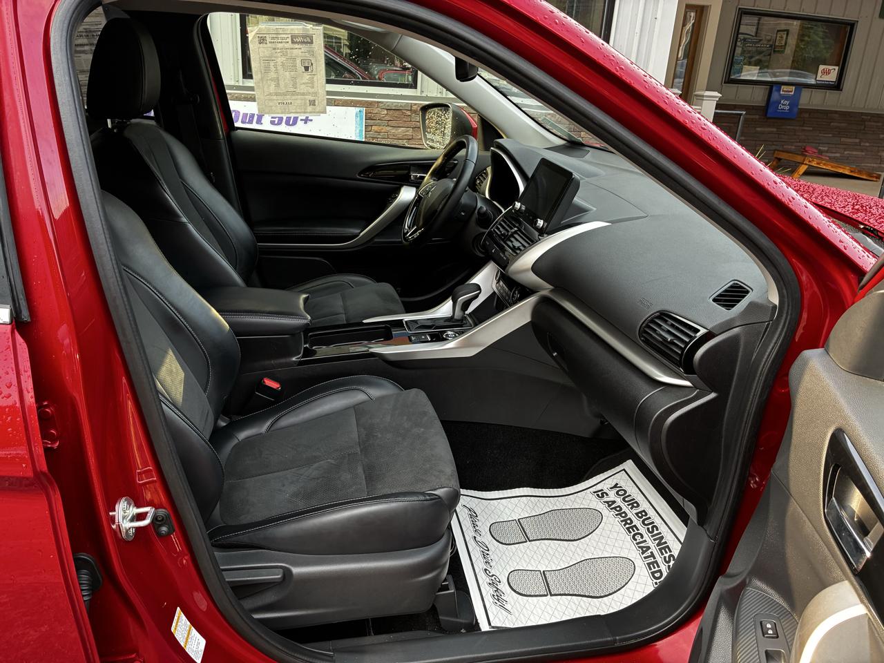 Mitsubishi Eclipse Cross SE AWD 2025