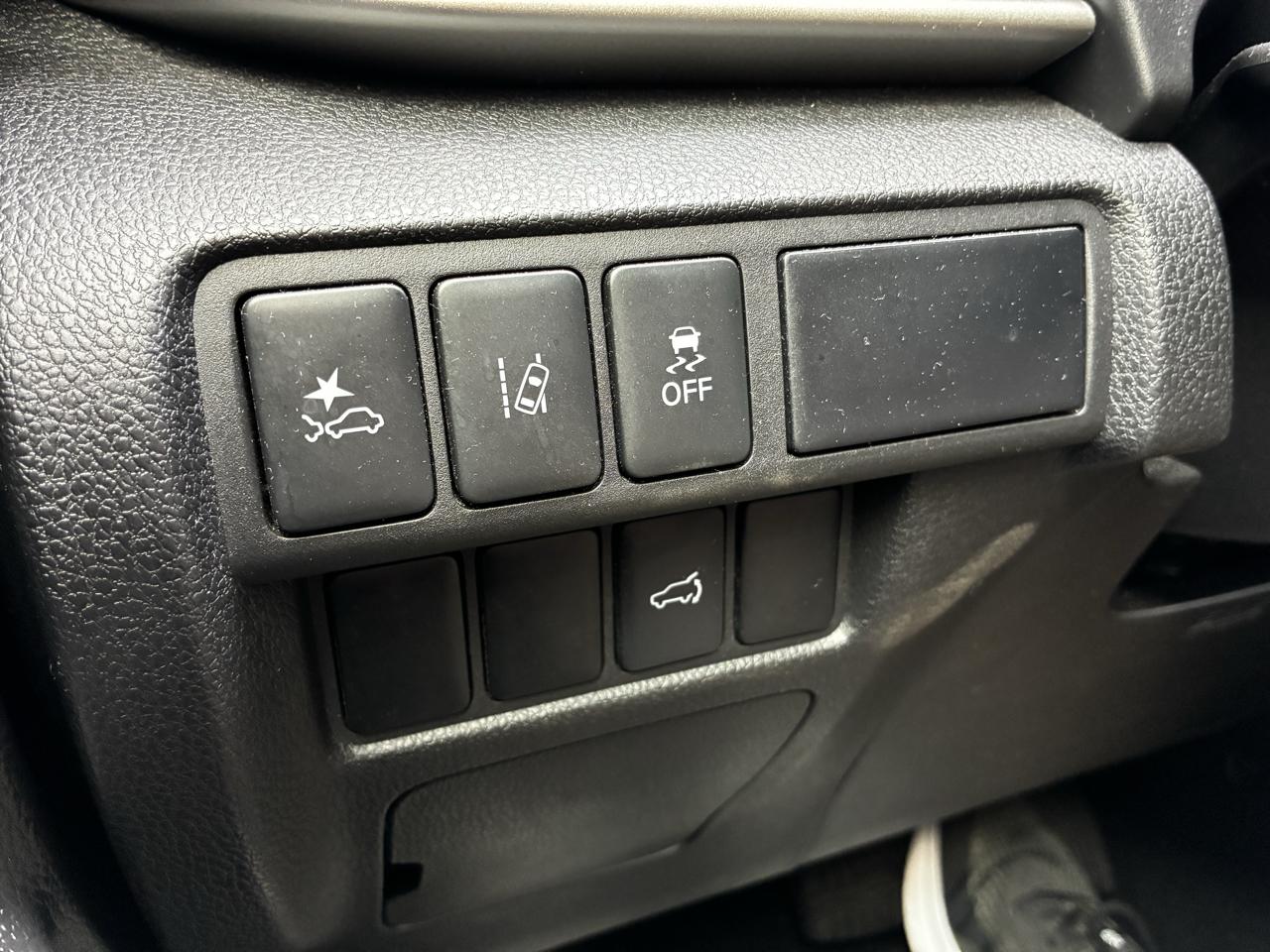 Mitsubishi Eclipse Cross SE AWD 2025