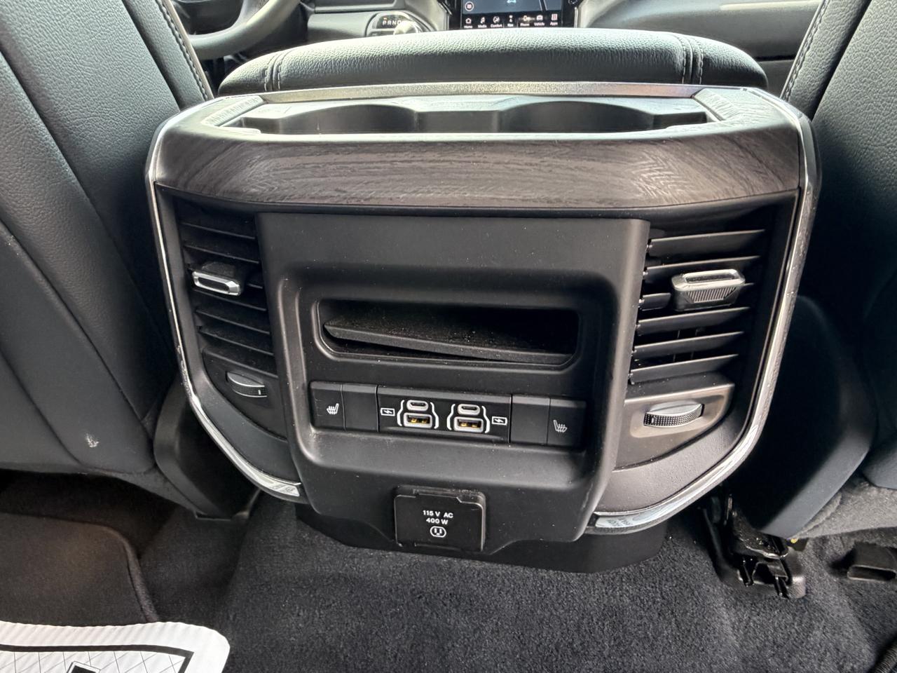 RAM 1500 Laramie Crew Cab SWB 4WD 2026