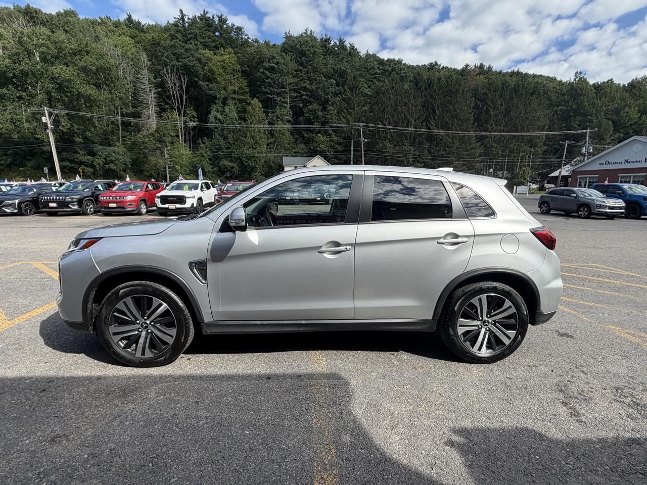 Mitsubishi Outlander Sport 2.0 ES 4WD 2025