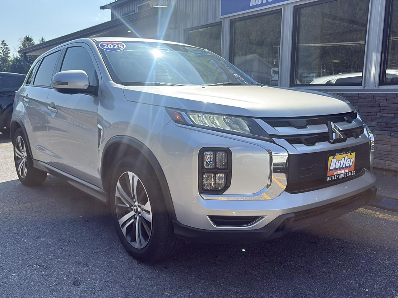 Mitsubishi Outlander Sport 2.0 ES 4WD 2025
