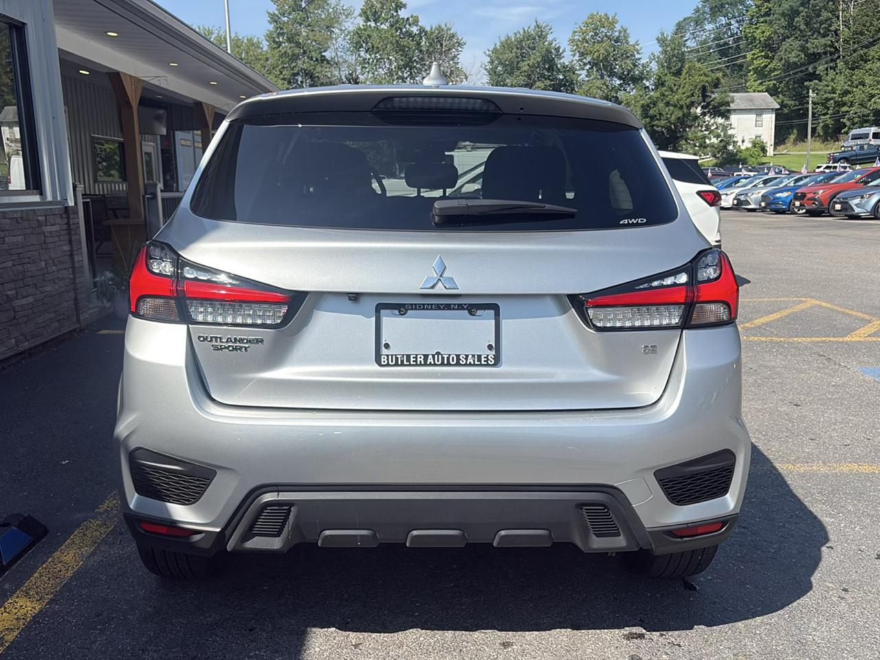 Mitsubishi Outlander Sport 2.0 ES 4WD 2025