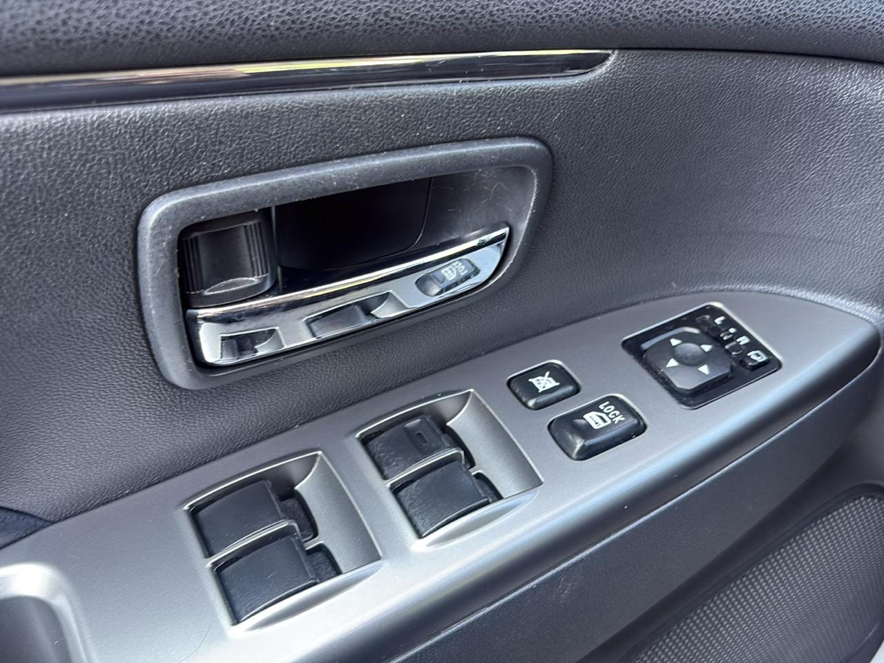 Mitsubishi Outlander Sport 2.0 ES 4WD 2025