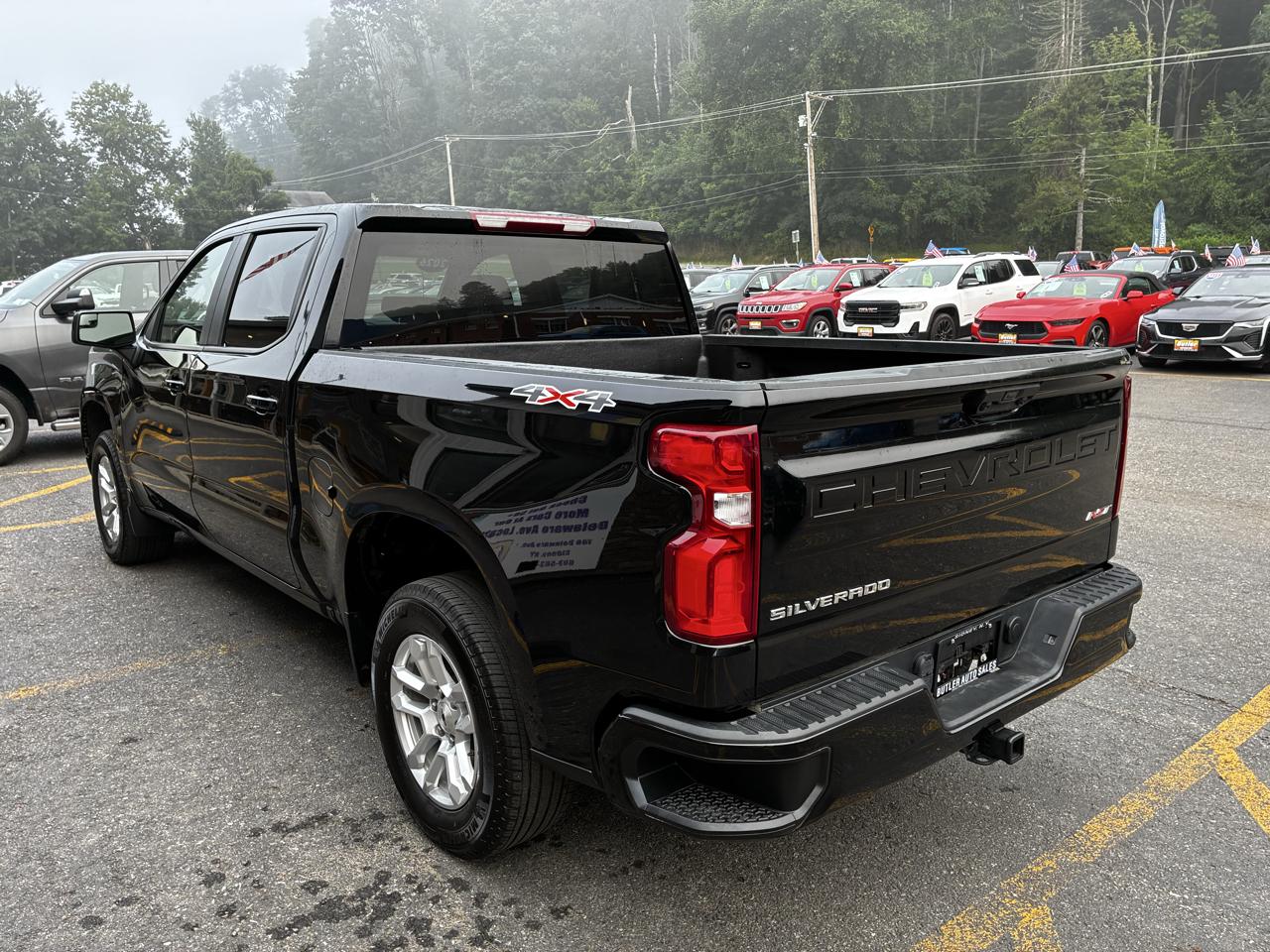 Chevrolet Silverado 1500 RST Crew Cab 4WD 2026