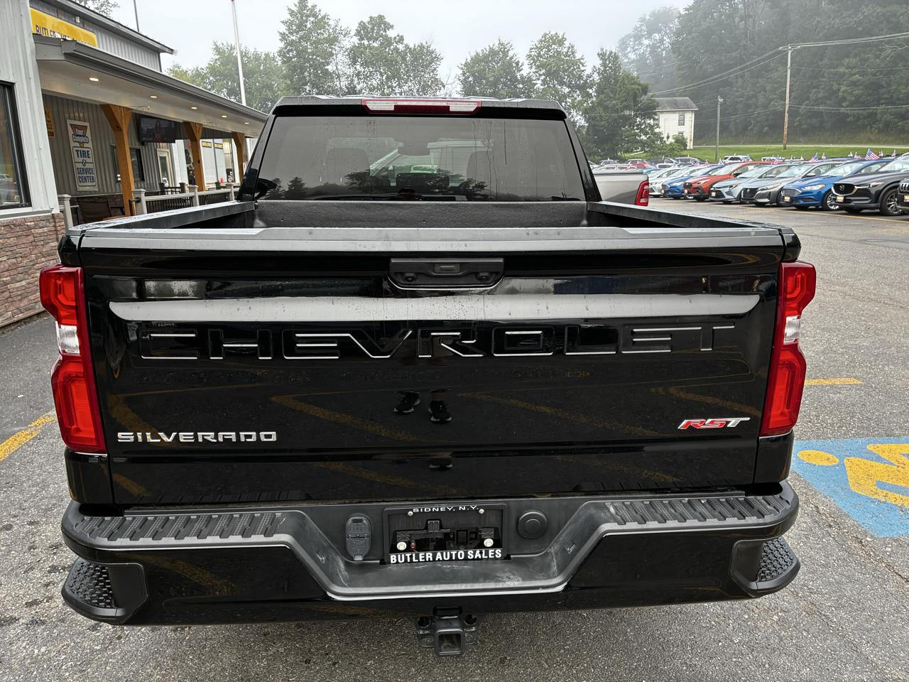 Chevrolet Silverado 1500 RST Crew Cab 4WD 2026
